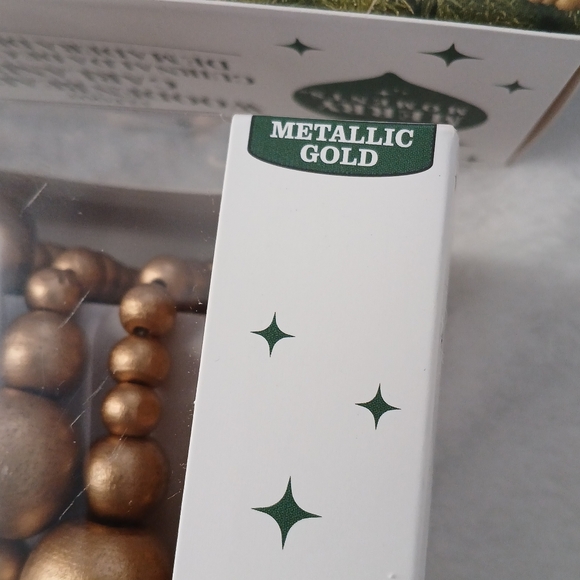 Christmas Metallic Gold Wooden Bead Garland 12 Ft  Lot of 4 Boxes. - Picture 3 of 4
